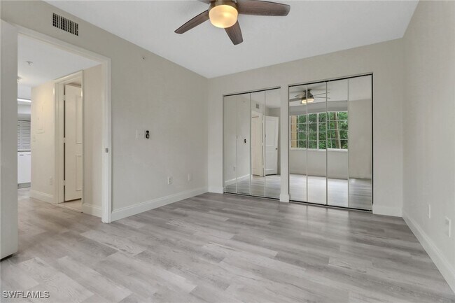 Building Photo - 1220 Wildwood Lakes Blvd