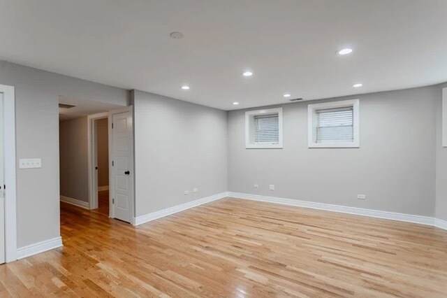 Building Photo - 1520 W Addison St