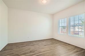 Building Photo - 700 Mallow Rd