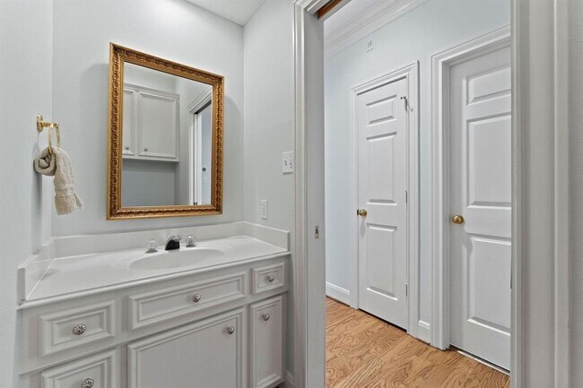 Building Photo - 29 Berry Blossom Dr