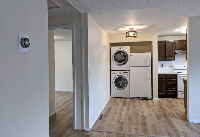 Building Photo - 1626 Walnut St