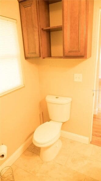 Building Photo - 2116 Henderson Dr