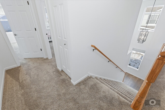 Building Photo - 12629 S Potomac Dr