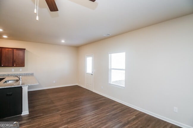 Building Photo - 340 Augusta Woods Dr