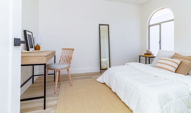 Building Photo - Astrid Place, Fair Oaks - Modern Luxury Townhomes