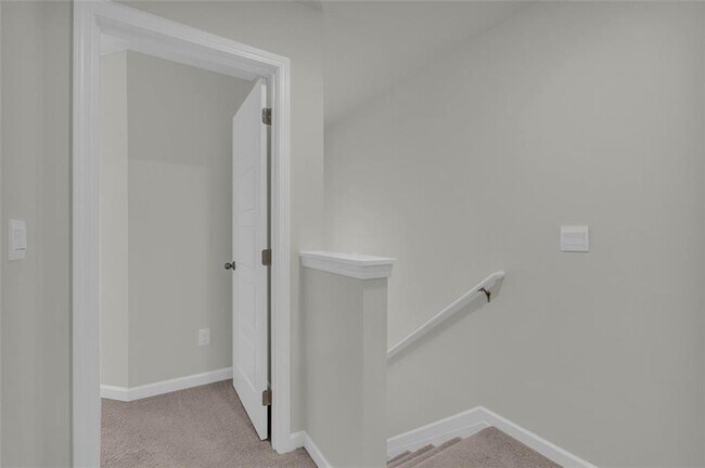 Building Photo - 4289 Arcadia Dr