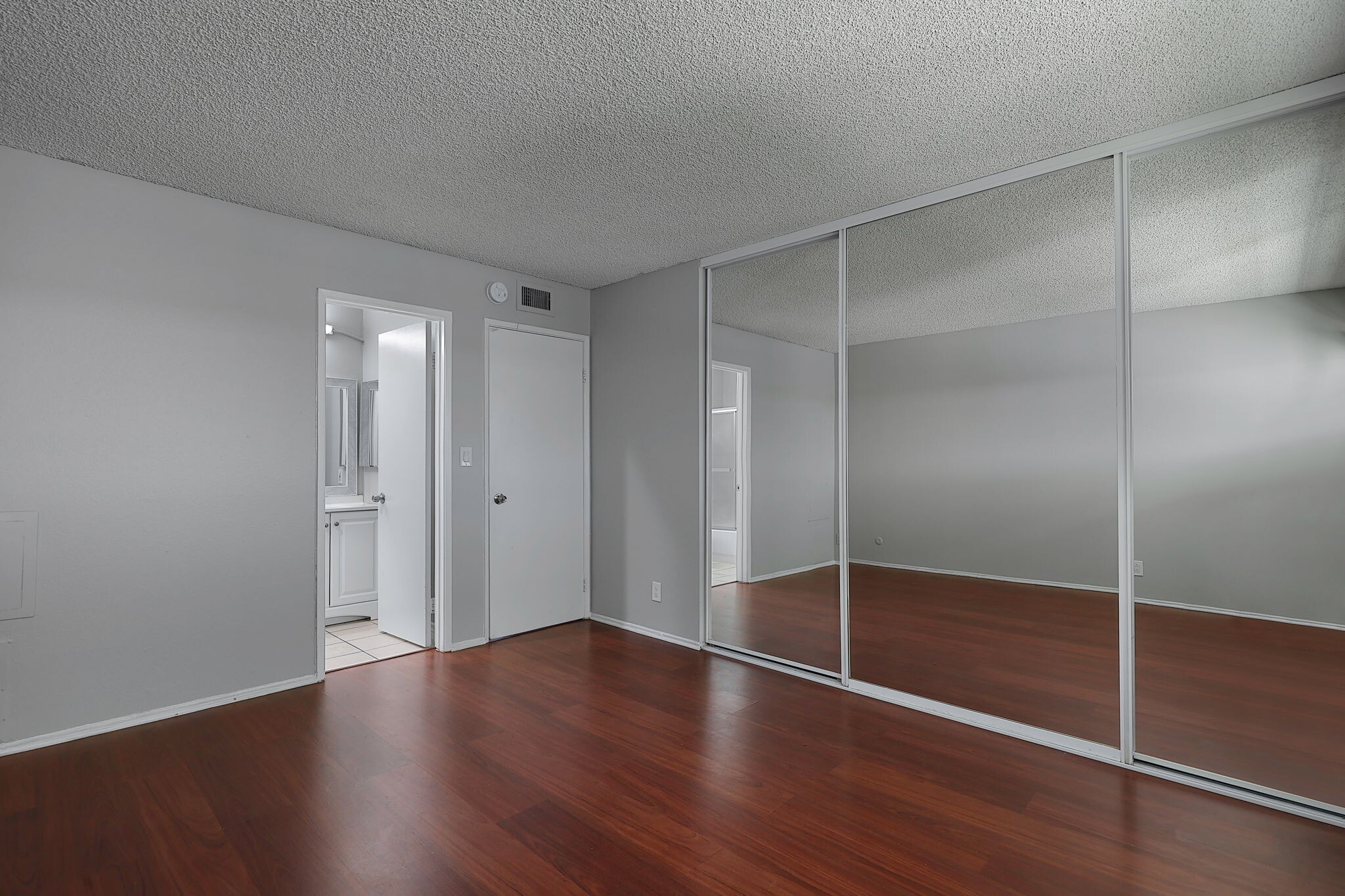 Primary Bedroom - 20134 Leadwell St