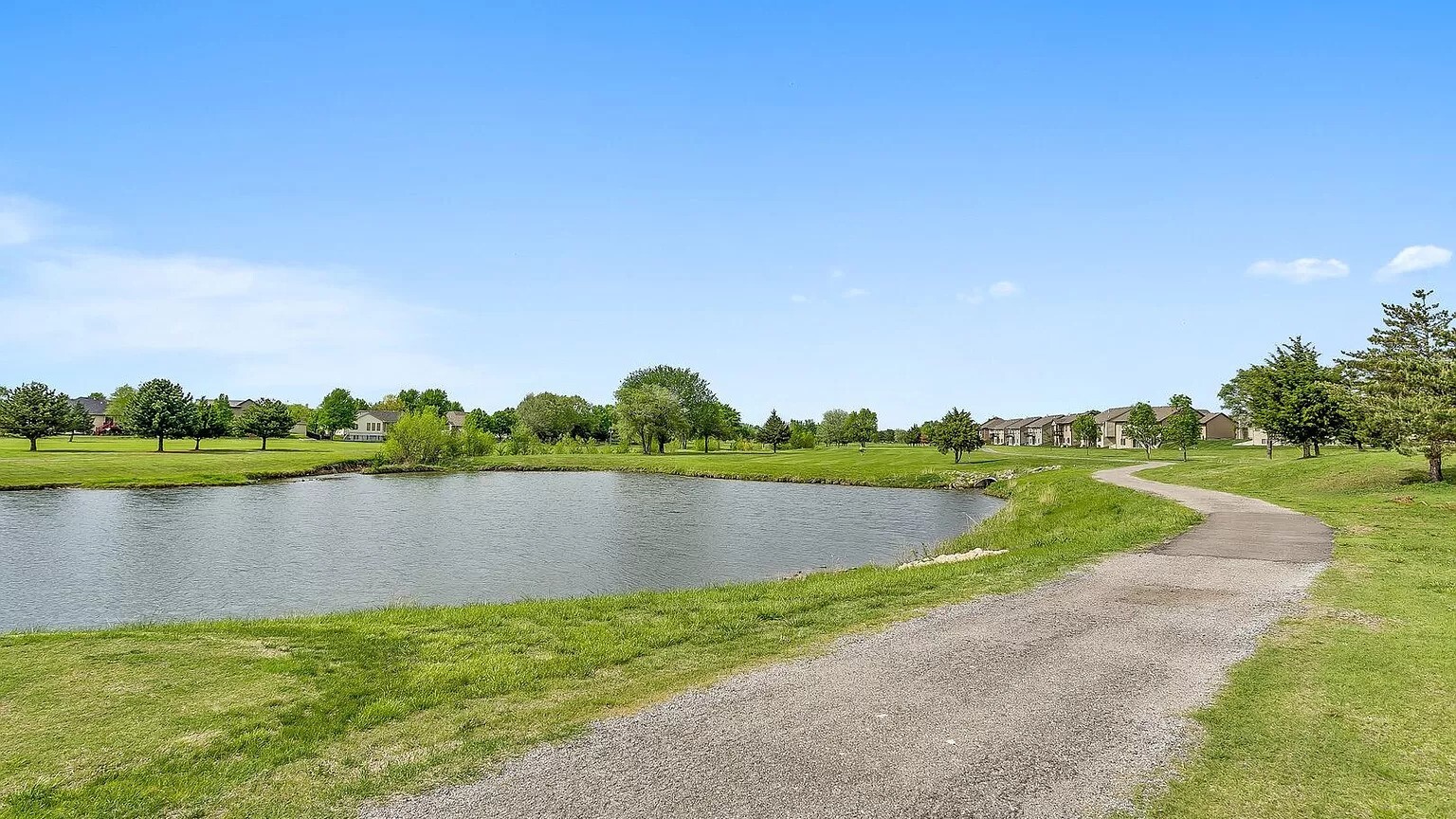 Golf Course (West of cul de sac) - 902 W Onewood Pl