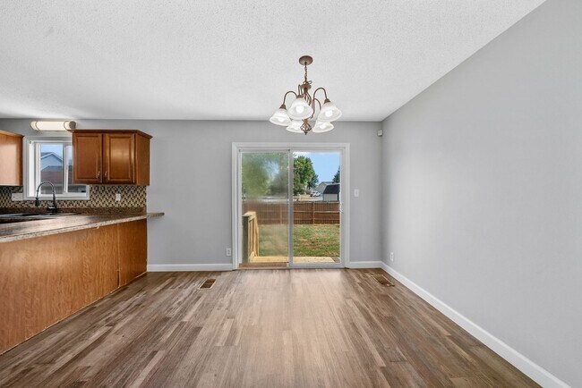 Building Photo - 3851 Man O War Blvd