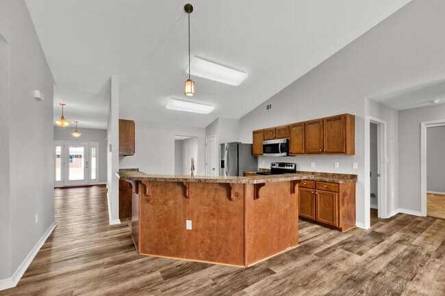 Building Photo - 9431 Pouder Ln