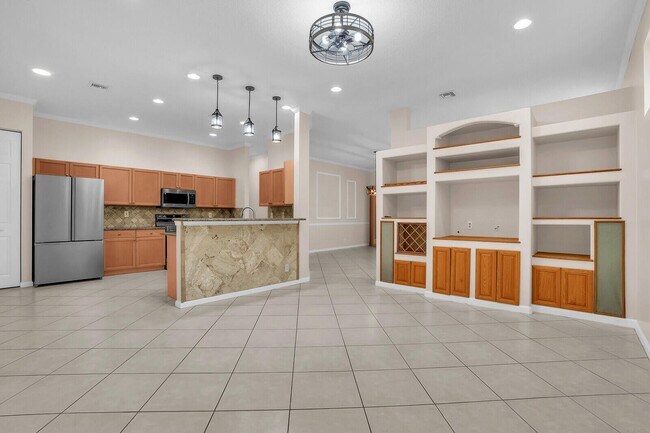 Building Photo - 1649 Ballantrae Blvd N