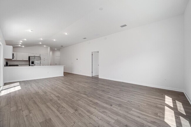 Building Photo - 7664 Cheryl Ct