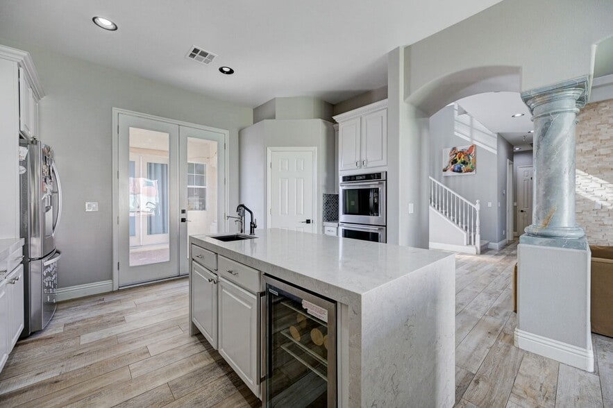 Building Photo - 9738 Bear Trap Ct