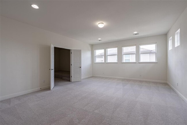 Building Photo - 212 Eiglehart Rd