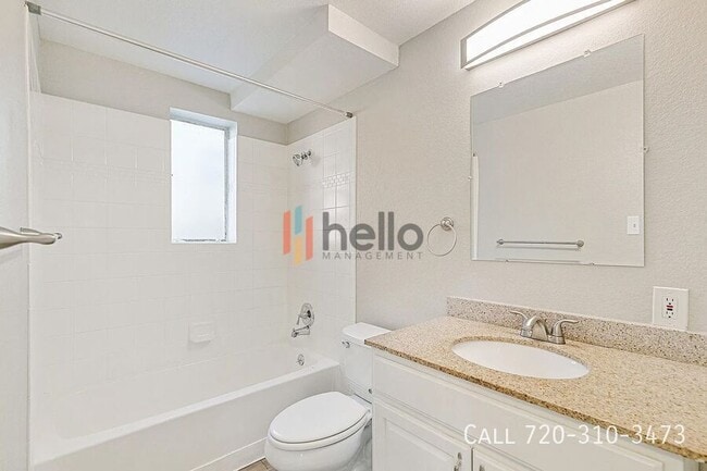 Building Photo - 1043 Ammons St