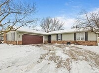 Building Photo - 13717 E Ridgeview Ct