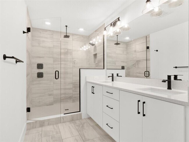 Building Photo - 12452 Koshiba Alley