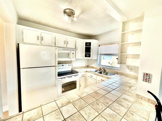 Building Photo - 2966 NW 89th Terrace