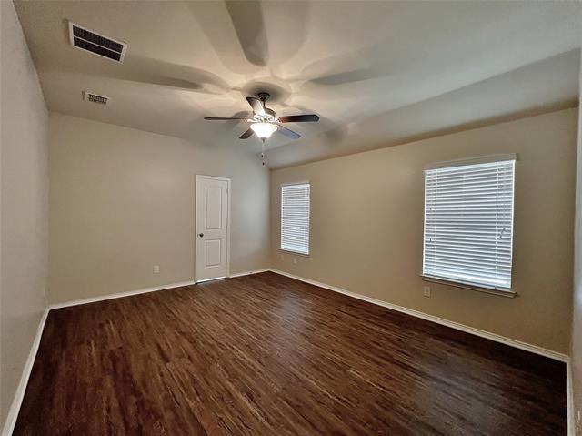 Building Photo - 8472 Gentian Dr