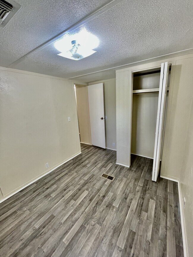 Building Photo - 248 Stockton St
