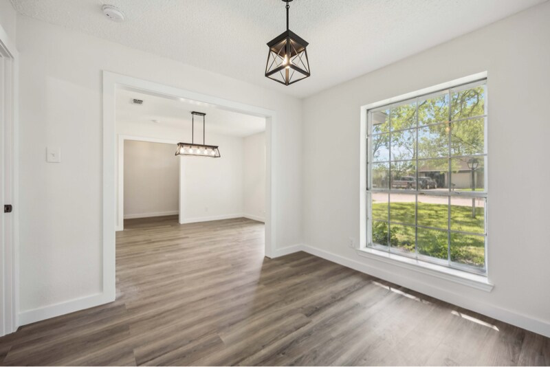 Building Photo - 12418 A Bar Dr