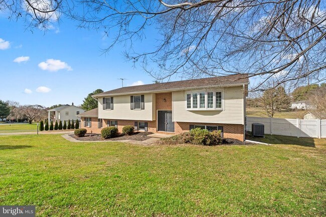 Building Photo - 3206 Seiter Ln