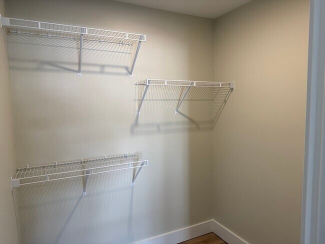 Building Photo - 480 Wareham St