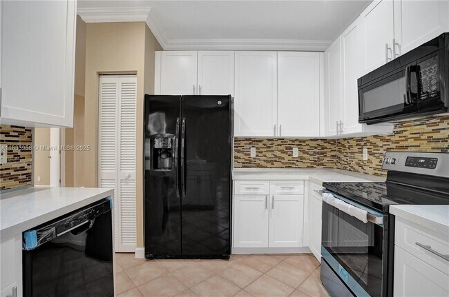 Building Photo - 797 Chimney Rock Rd
