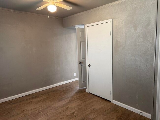 Building Photo - 4818 36th St