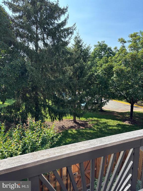 Building Photo - 20880 Butterwood Falls Terrace