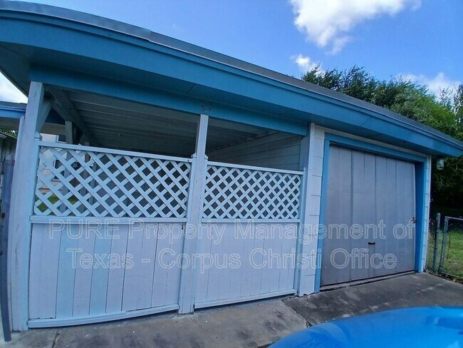 Building Photo - 4701 Prinston Dr