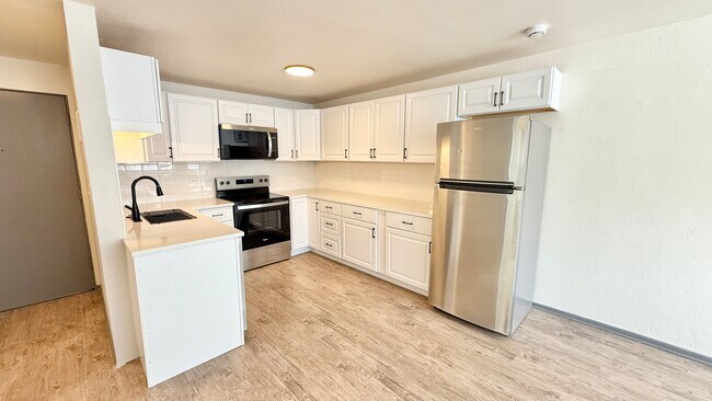 FullSizeRender (5) - The Sloan