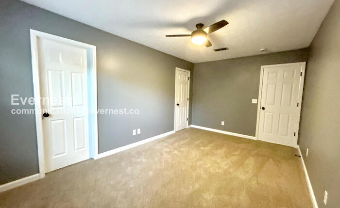 Building Photo - 570 Flintlock Ct