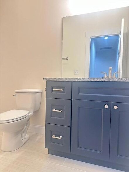 Building Photo - 1923 Cypress Ln