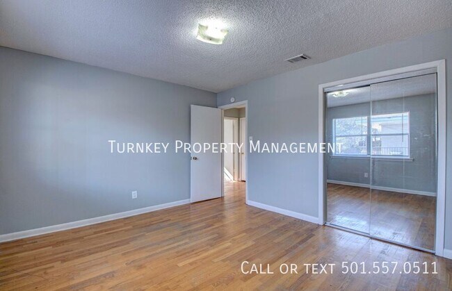 Building Photo - 7305 Kentucky Ave