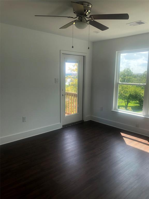 Building Photo - 1101 4th St