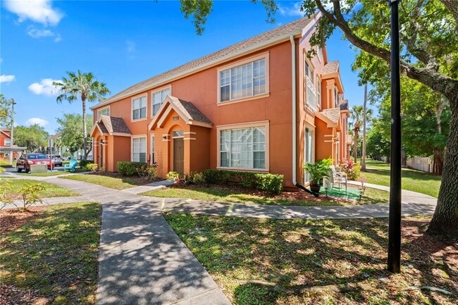 Primary Photo - 10454 White Lake Ct