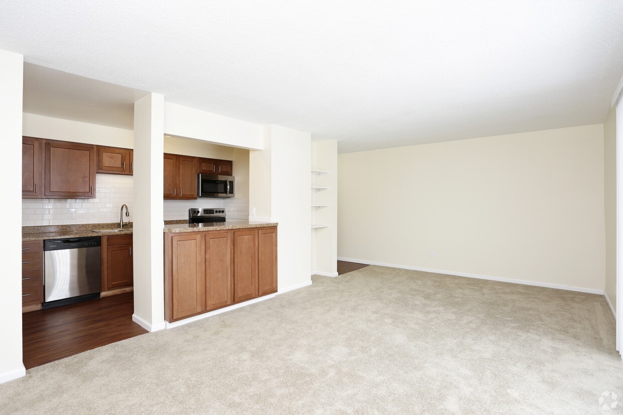 Beverly Hills Apartments North Muskegon