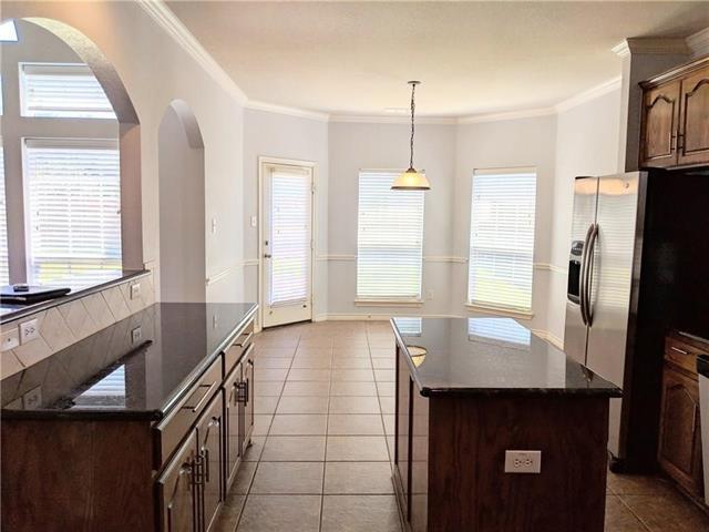 Building Photo - 213 Palomino Ct