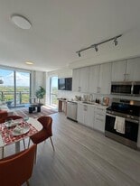 Building Photo - 1431 NW 33rd St