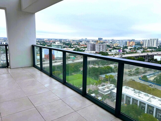 Building Photo - 239 SW 9th St