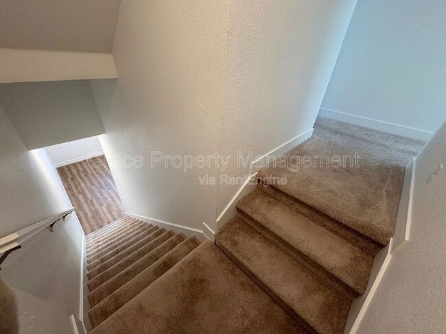 Building Photo - 2657 W 68th Pl