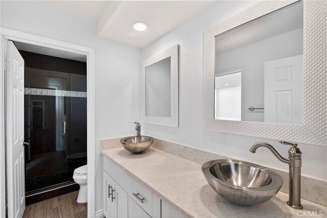 Building Photo - 3355 Sterling Dr