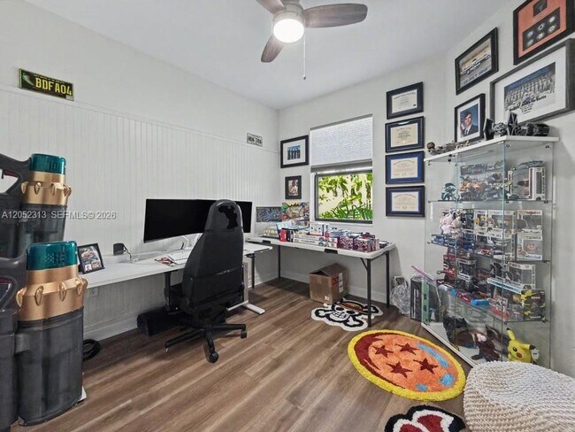 Building Photo - 25545 SW 109th Ave