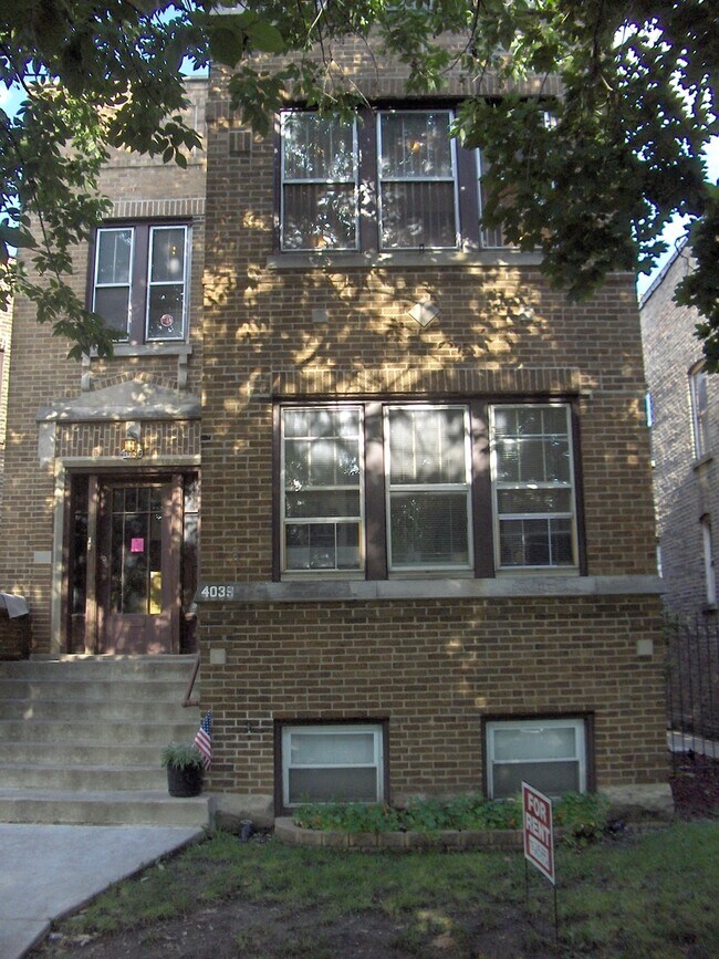 Building Photo - 4039 N Long Ave