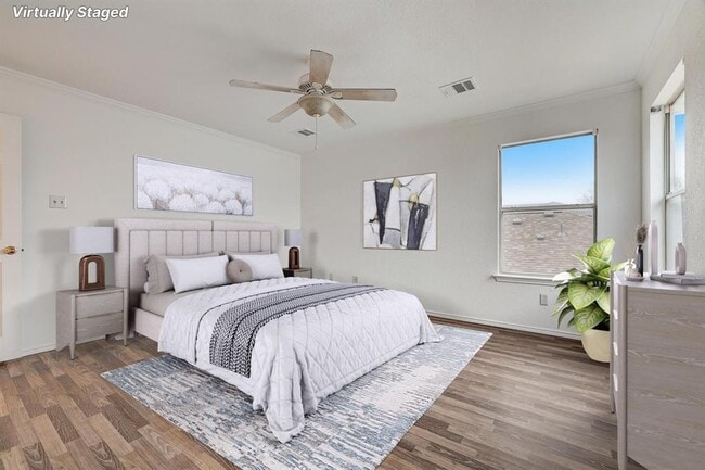 Building Photo - 1705 Darjeeling Dr