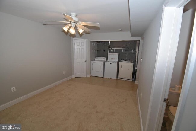 Building Photo - 1342 Chetworth Ct