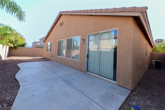 Building Photo - 1022 Pecos River Ave