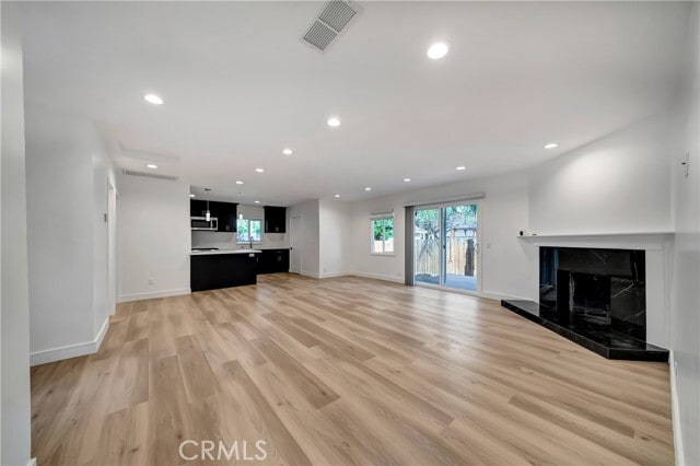 Building Photo - 6846 Glade Ave