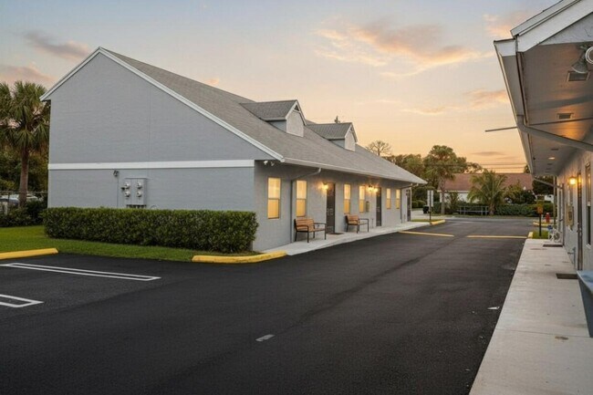 Building Photo - 5213 Wallis Rd